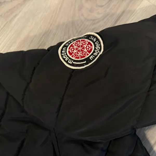 Steve Madden NYC Medium Black Lined and hooded Winter Parka - Image 4