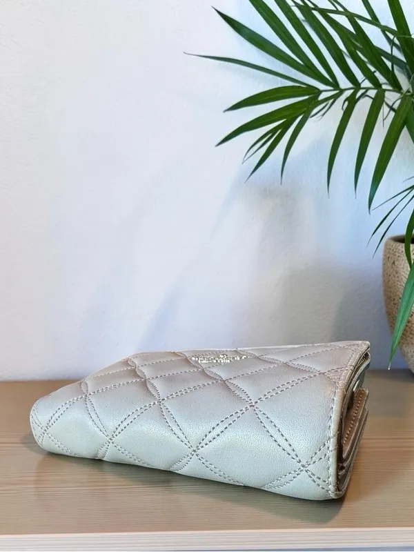 Kate Spade New York Gray Quilted Zip Around Wallet Bifold Organizer - Image 6
