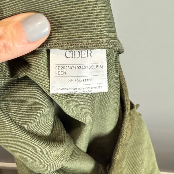 Cider Faux Leather High Waisted‎ Solid Belted Cargo Maxi Skirt Green Size Medium - Image 5