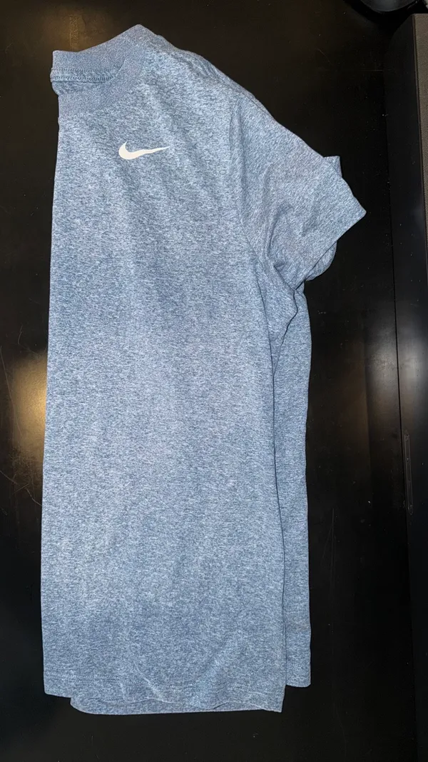 Nike tee - Image 3