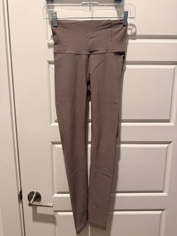 Lululemon leggings  - Image 5