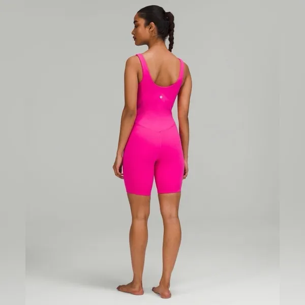 NWT Lululemon Align Bodysuit 8" Sonic Pink SNCP Size 4 - Image 2