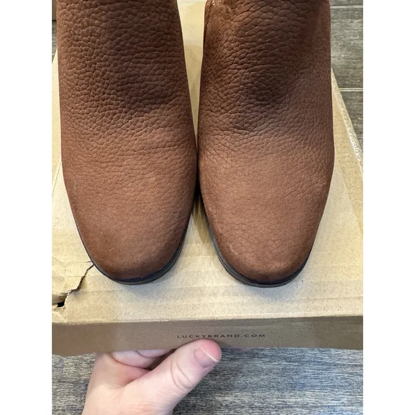 Lucky Brand Women's Vennia Brown Nubuck Leather Booties Stacked Heel Slip On - Image 5