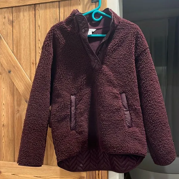NWOT Cozy Sherpa Snap Sweatshirt Pullover - Image 4