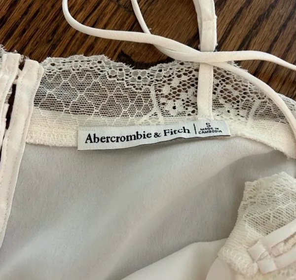 Abercrombie Cami Lace - Image 2
