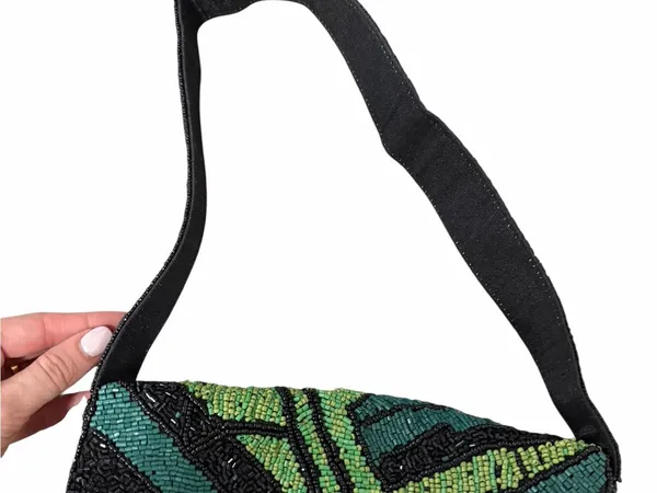 VIRAL TJ MAXX Beaded Green leaf Pattern Shoulder Bag - Image 4