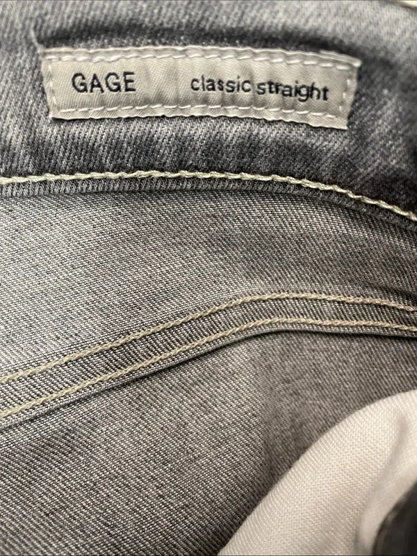 Citizens Of Humanity GagaE Straight Leg Jeans in Gray Wash - Image 5