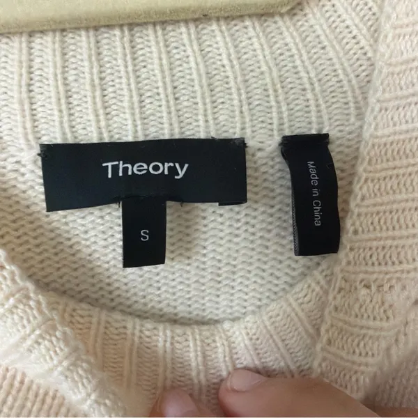Theory Women's Cashmere Cream Sweater - Image 2