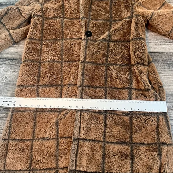 Fair Haven Plush Faux Fur Winter Sweater Coat Size Large Checkered plaid brown - Image 11
