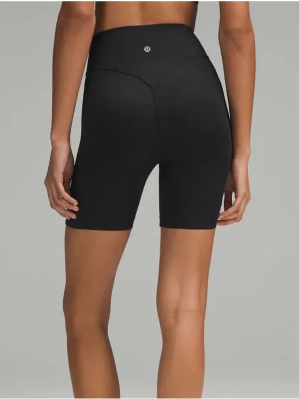 Lululemon Breezethrough High Rise Short 6" Size 6 - Image 2