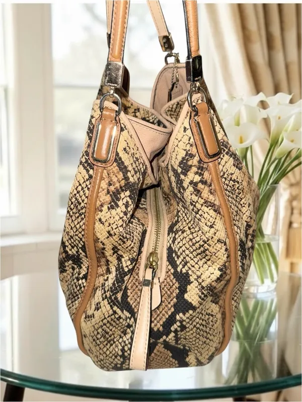 Coach Madison Phoebe 2 Tone Python Embossed Shoulder Bag w. 2 tags  Gold+ 2014 - Image 6