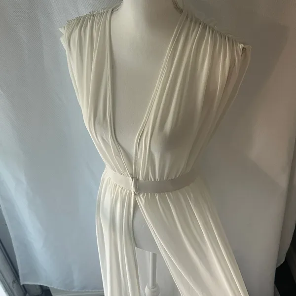 Forever 21 Soft Cream Women's Robe - Image 3