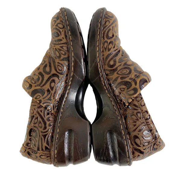 Born BOC Peggy Clogs Women Size 6.5 M Brown‎ Tooled Leather Suede Embossed Shoes - Image 6