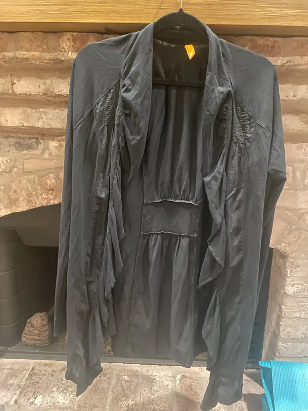Women’s Black Ruffled Open Front Cardigan Size XL - Image 3