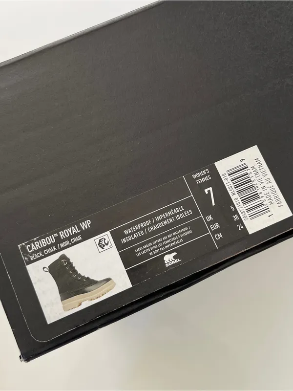 Sorel Women's Caribou Royal Winter Boots Black/Chalk. - Image 13