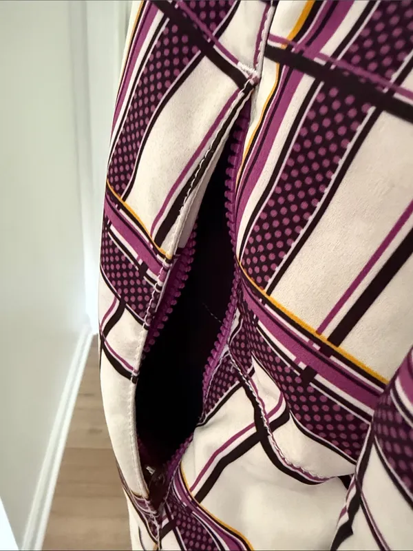 Ski Plaid Hooded Snow Jacket in Purple & White - Image 4