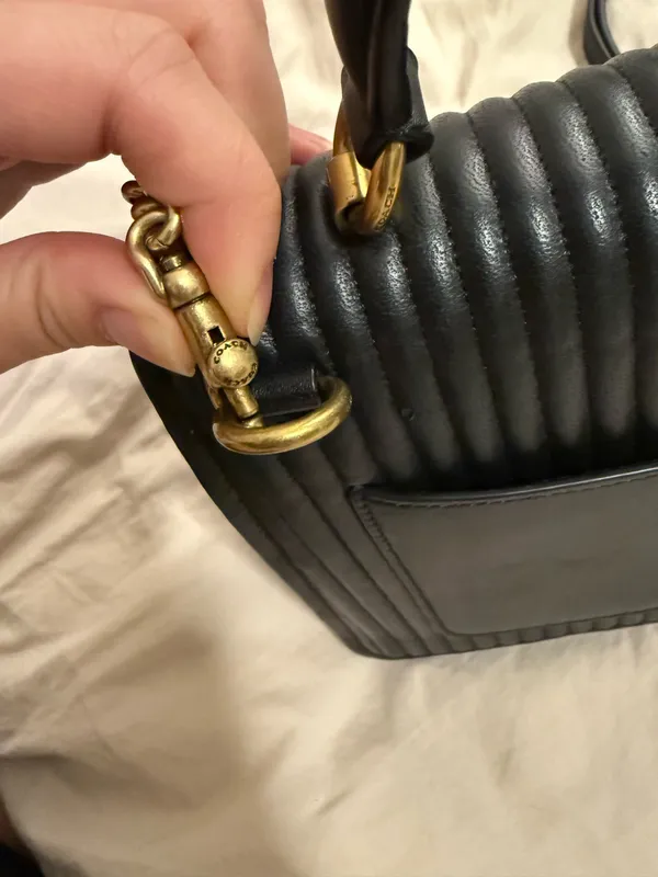 Coach Vintage Black Leather Bag - Image 4