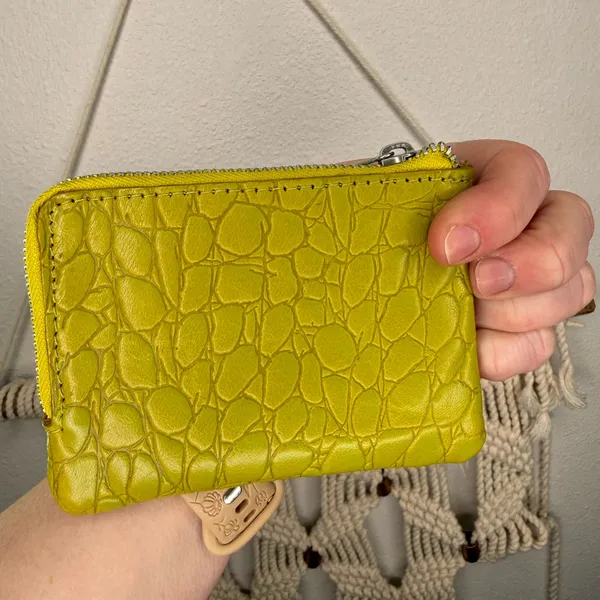 Free People Wallet Leather Crocodile Embossed Coin Purse chartreuse green spring - Image 3