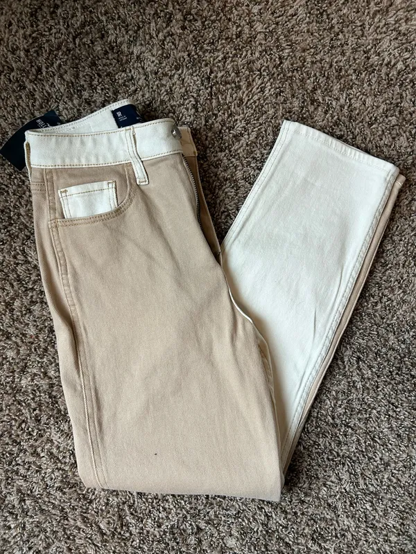 Hollister Jeans - Image 5