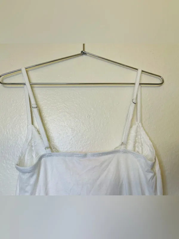 Edikted NWT Bobbie Layered Lace Cowl Neck Top Size S - Image 10