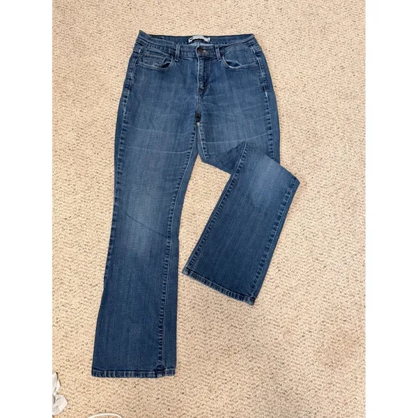 Levi's‎ 515 Bootcut Jeans Women's 8 W29 Medium Wash Stretch Denim - Image 9