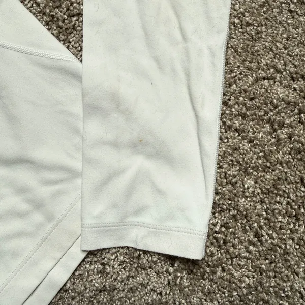 Lululemon Align Long Sleeve Shirt‎ Womens 6 White Good V-Neck Cropped Nulu - Image 4