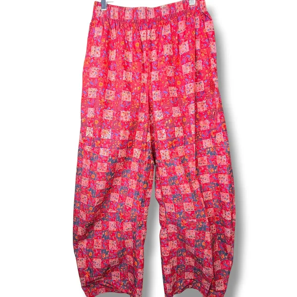 NEW FP Movement Free People Game Day Meadow Red Patter Printed Barrel Leg Pants - Image 5