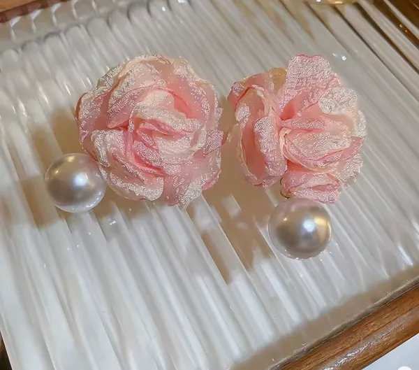 Pink flower earrings with pearl - Image 2