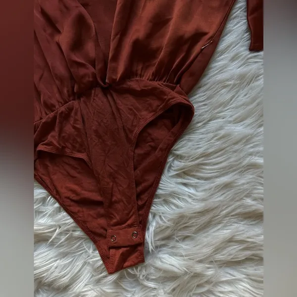 Forever 21 Contemporary satin surplice bodysuit - Image 2