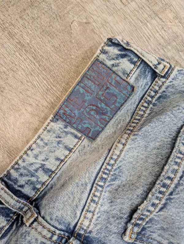 We The Free My Own Lane High Rise Distressed Aid Wash Straight Leg Jeans 31 - Image 8