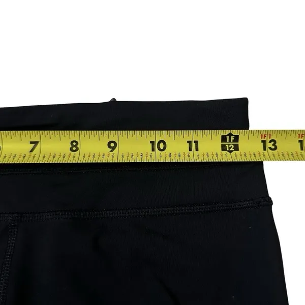 Lululemon Women's Size 4 Black Capri Back Zip Pocket Leggings Yoga Gym | 63-52 - Image 7