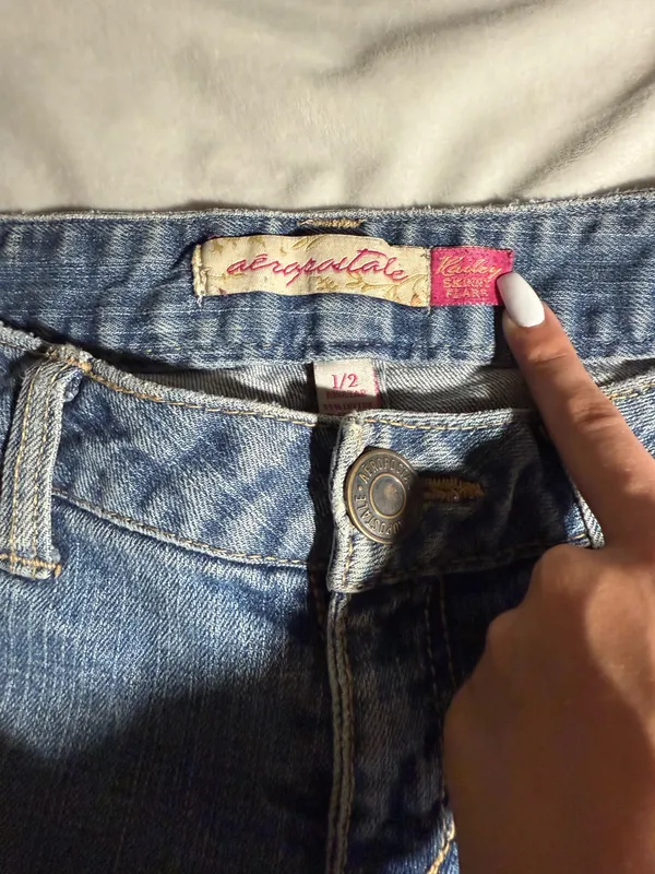 Aeropostale Jeans - Image 3