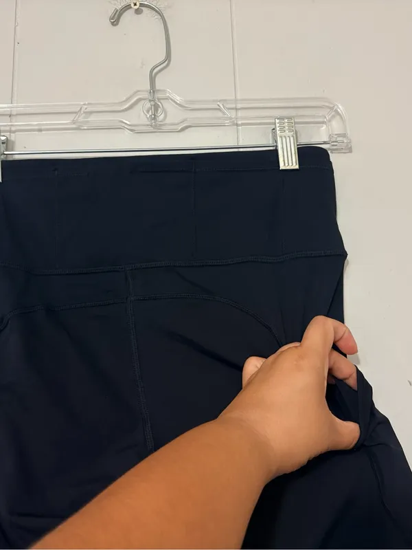 Lululemon Fast & Free 7/8 Tight II Non-Reflective 25” Black Size 6 - Image 6