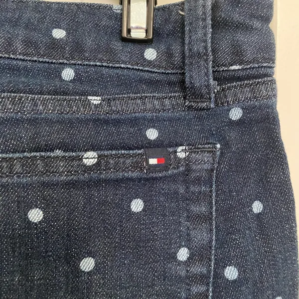 NWOT | Tommy Hilfiger women’s polka dotted jeans — size‎ 4 - Image 6