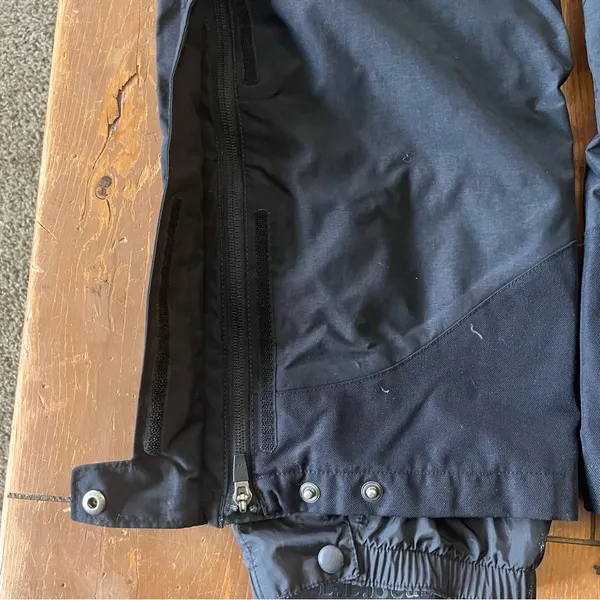 LL Bean Womens Black Gore-Tex Nylon Shell Snow Ski Pants - Image 4