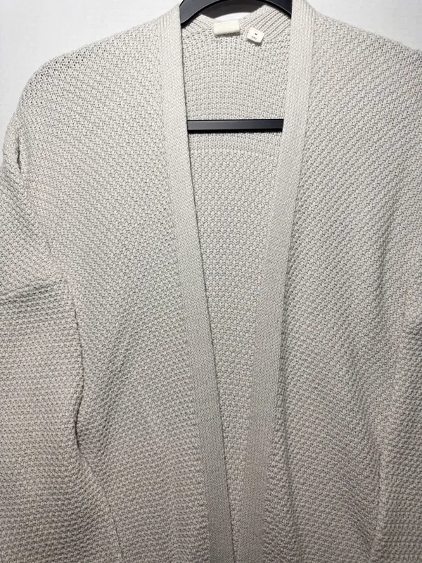 Gap Open Stitch Cardigan Size M Beige Knit Sweater - Image 2