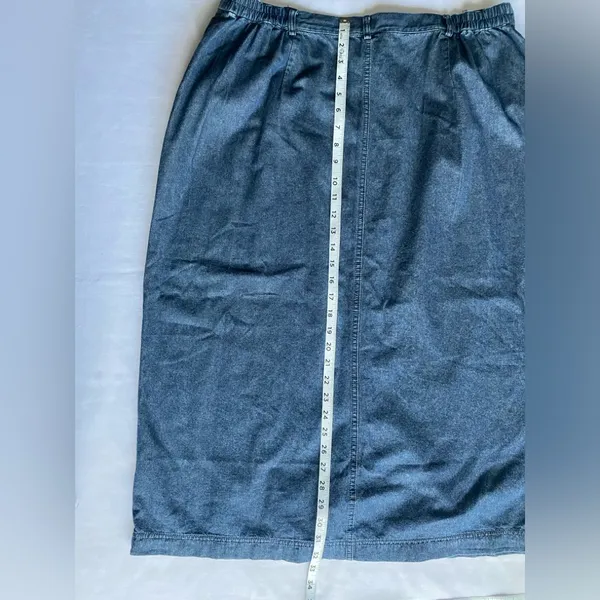 Allison Daley Plus Size Soft Light‎ Blue Denim Buttoned Skirt Size 18W - Image 3