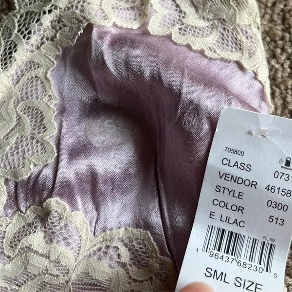 Pacsun Women's Lace Cami - Image 2