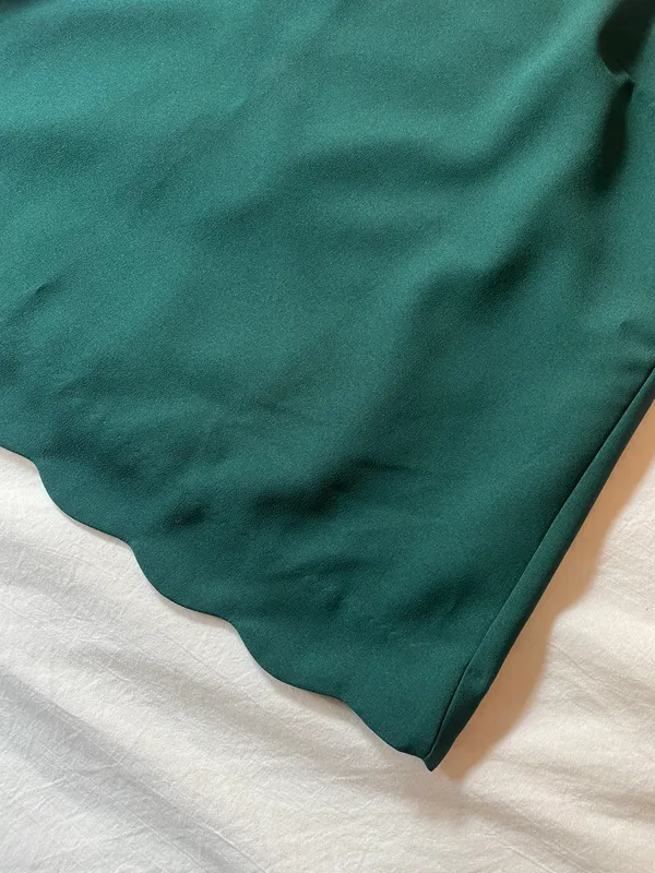 J.Crew Factory Women’s 00 Forest Green Scallop Tank Top - Image 2