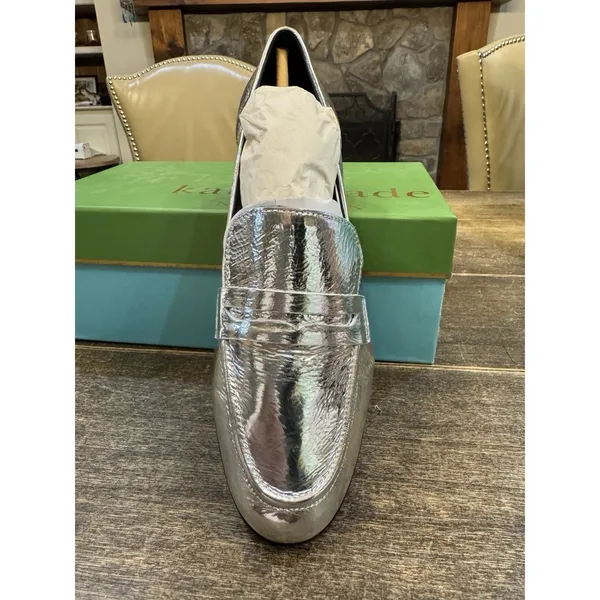 Kate Spade New York METALLIC SILVER Women's Genevieve Loafers‎ Size 6.5 Crinkle - Image 9