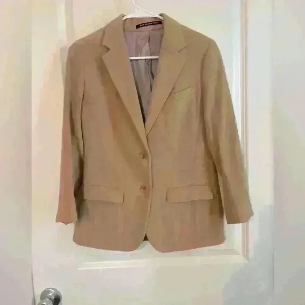 VTG Saint Laurie 2 Button Tan Wool Blazer - Image 2