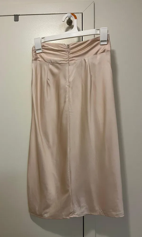Satin Skirt With Slit - Image 5