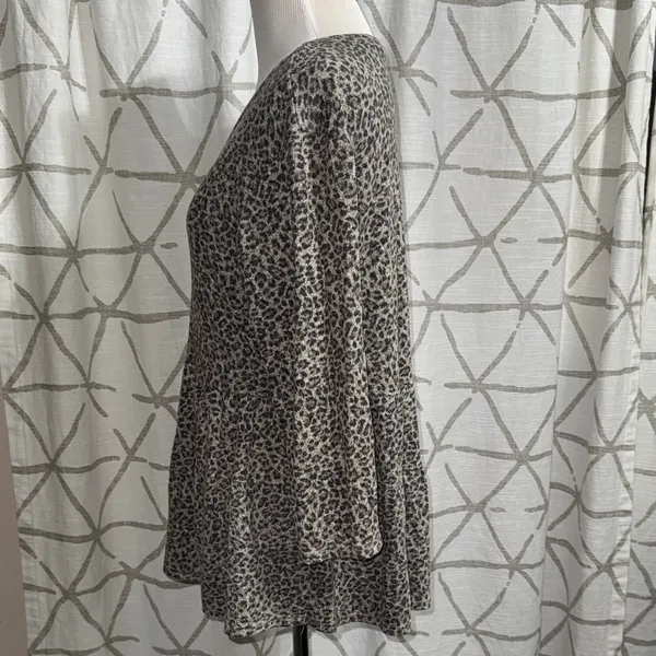 Leopard Print Long Sleeve Top Black Size M - Image 5