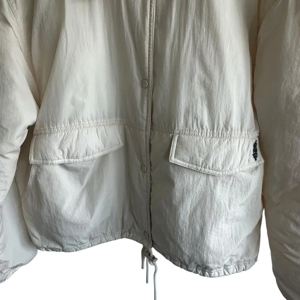 Free People Movement Puffer Jacket Sz M Off The Bleachers Coaches Beige Logo - Image 8