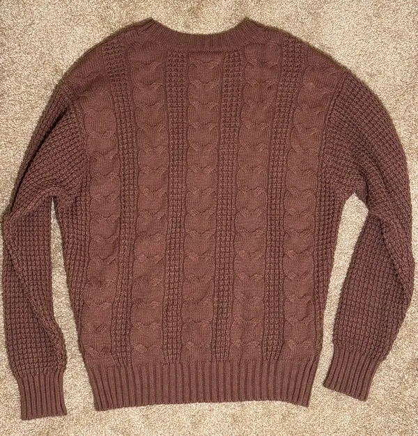 American Eagle Sweater - Image 2