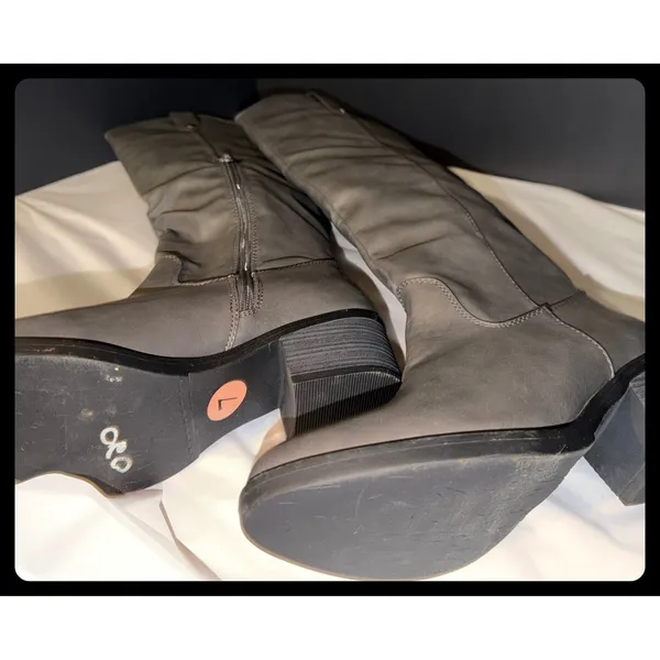 Rampage Rialto Boots Women 7 Gray Faux Leather Knee High‎ Riding Moto - Image 4