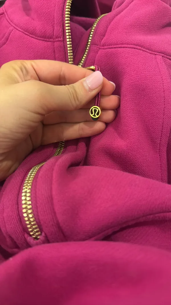Lululemon Cropped Scuba Hoodie Half-Zip - Image 4