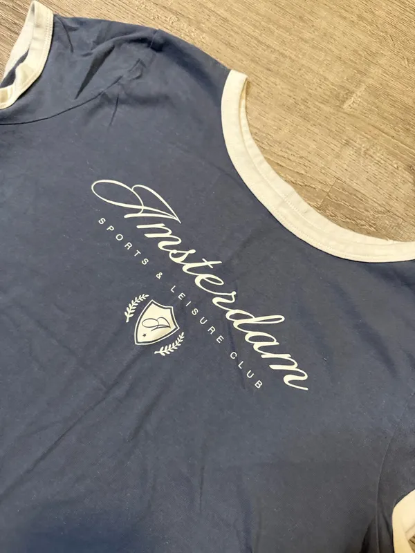 Hollister crop tee - Image 2