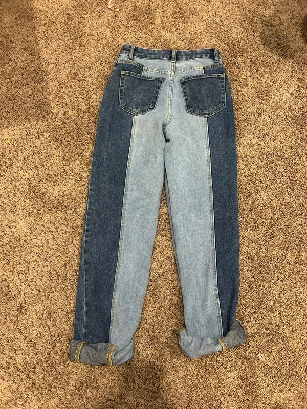 American Eagle Jeans - Image 2