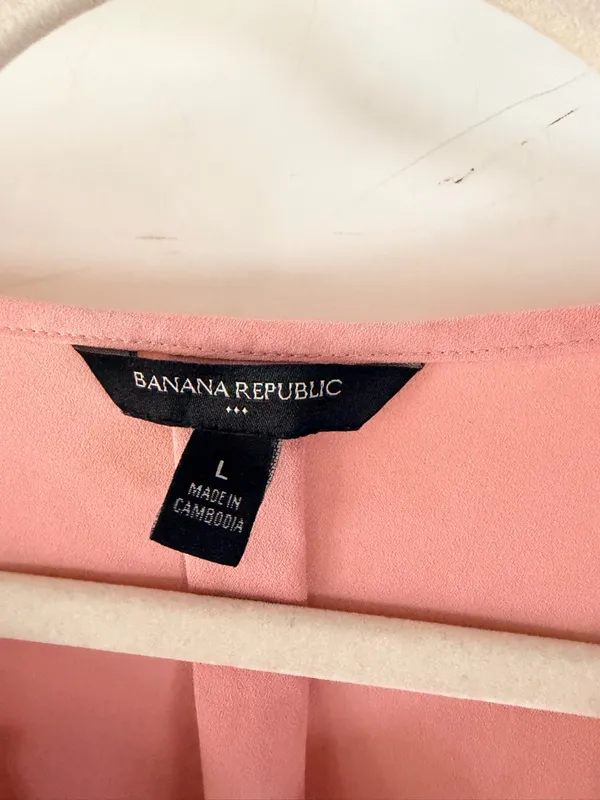 Dusty pink banana Republic dress shirt size‎ L - Image 2